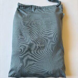 EMIRATES AIRLINES BUSINESS CLASS PAJAMAS L/XL 2025